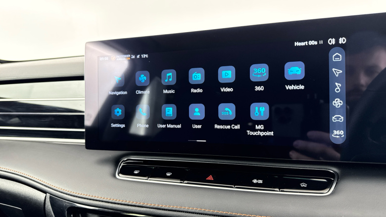 MG HS 1.5 T-GDI Trophy 5dr DCT Petrol Hatchback